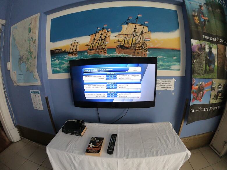 Hostal Big Blue Backpackers