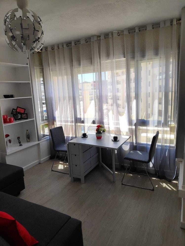 Apartament En El Centro 600m de La Playa