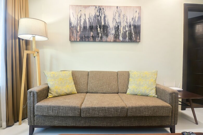 Comfy Suites At The Padgett Place