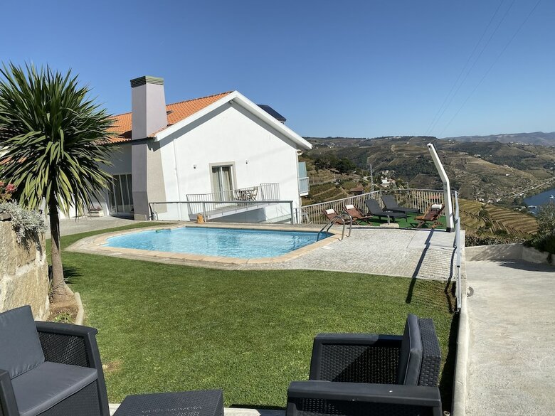 Bed & Breakfast Casa Vale Do Douro
