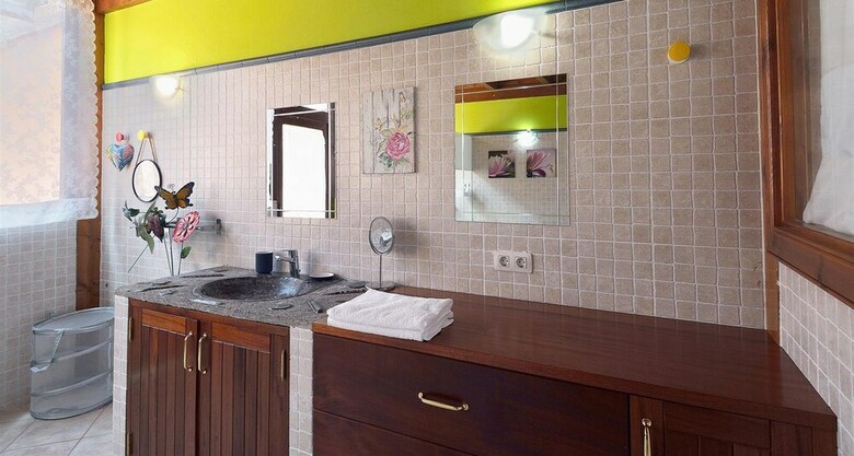 Villa N�lida