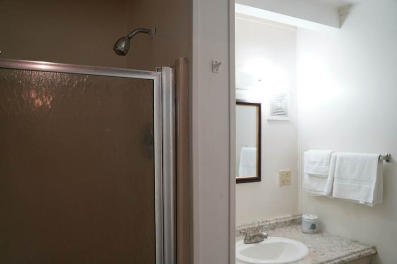 Motel American Inn