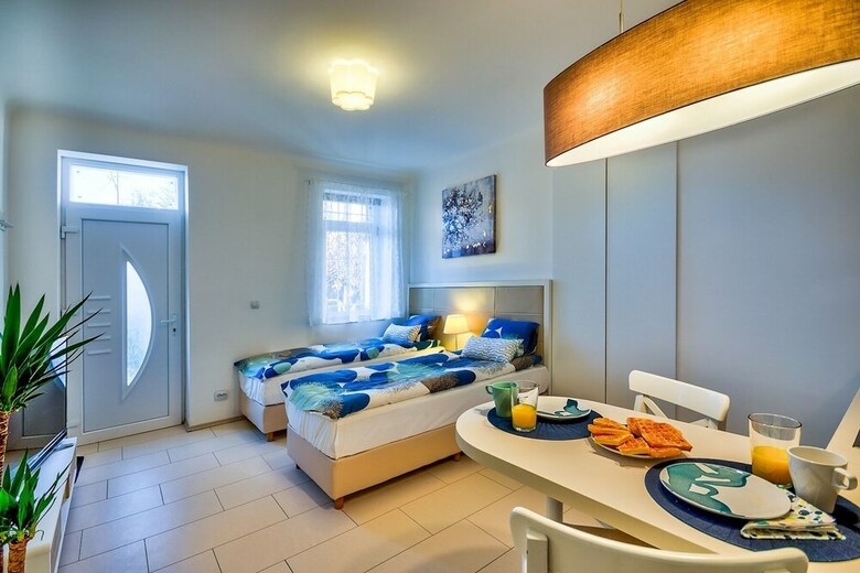 Apartamentos Modern Studio Close To City Center-free Parking