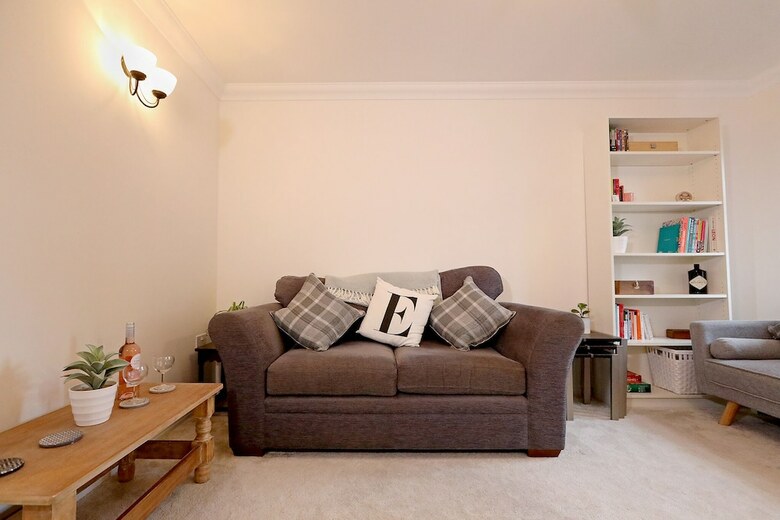 Hales Homely House