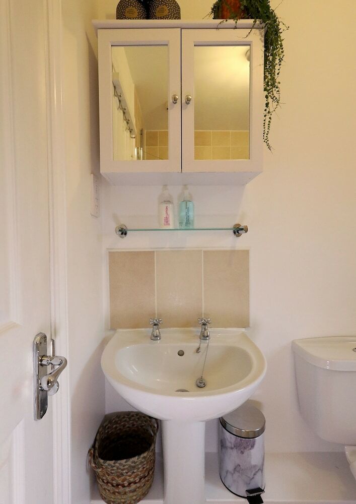 Hales Homely House