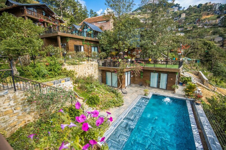 Aparthotel Roses Villa - Biet Thu Hoa Hong Tam Dao