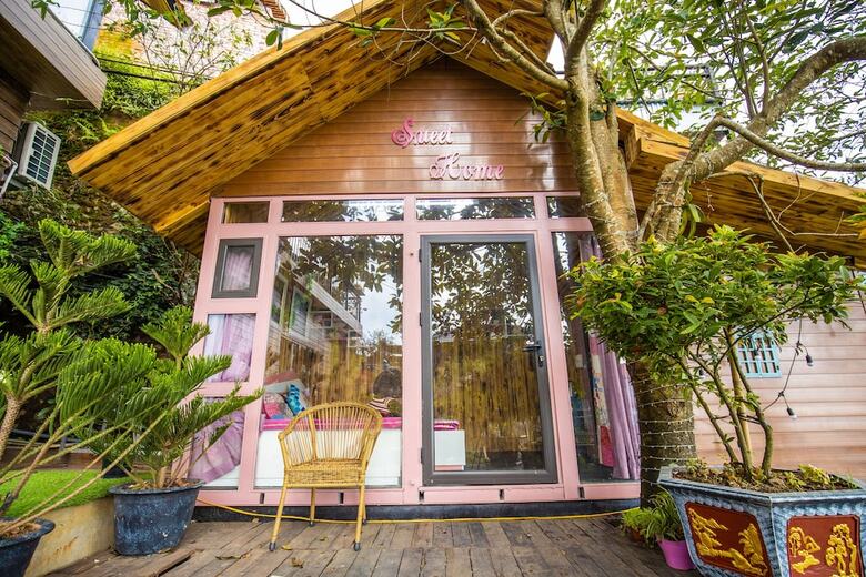 Aparthotel Roses Villa - Biet Thu Hoa Hong Tam Dao