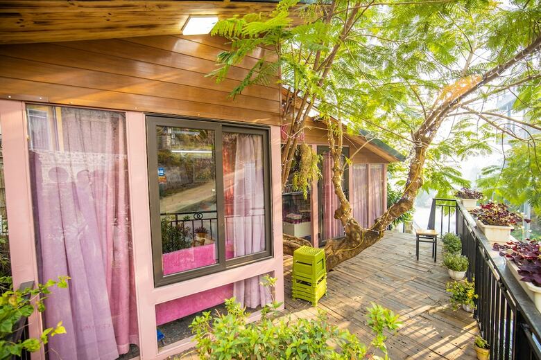 Aparthotel Roses Villa - Biet Thu Hoa Hong Tam Dao