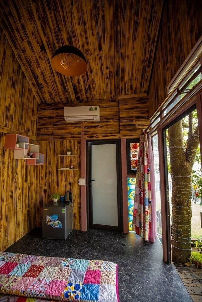 Aparthotel Roses Villa - Biet Thu Hoa Hong Tam Dao
