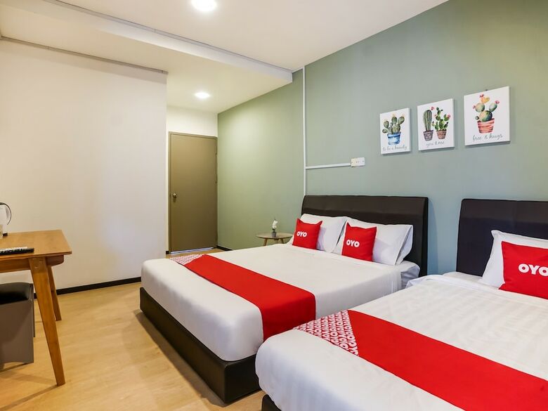 Hotel Oyo 89603 Treeline Urban Inn