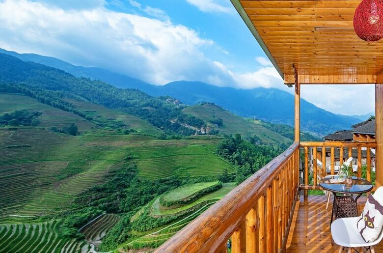 Jingzheng Holiday Hotel