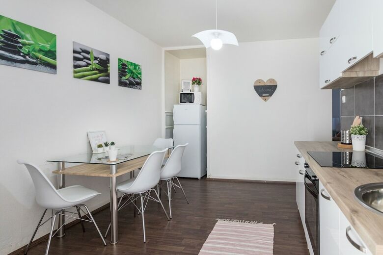Apartamentos Modern Studio In Old Town - Best Location