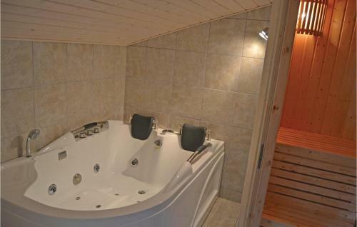 Holiday Home �lb�k 40