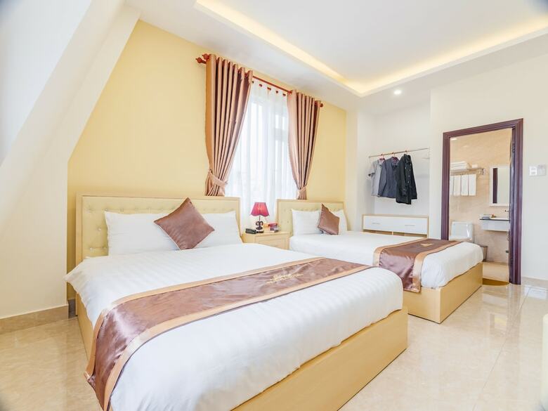 Aurora Hotel Dalat