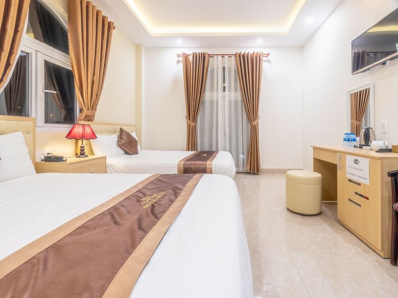 Aurora Hotel Dalat