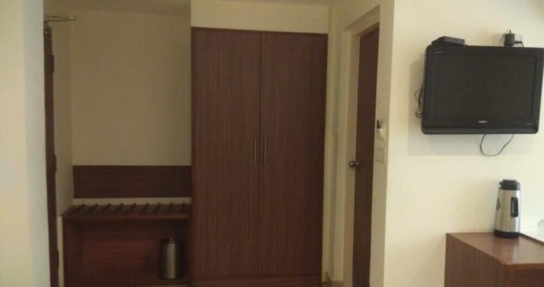 Hotel Shivam International