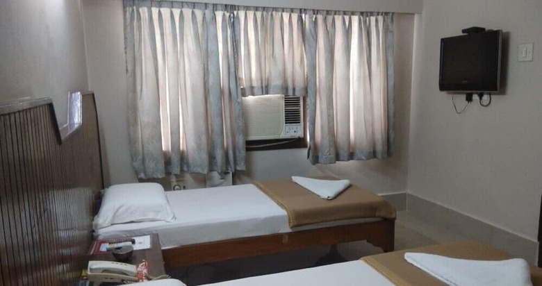 Hotel Shivam International