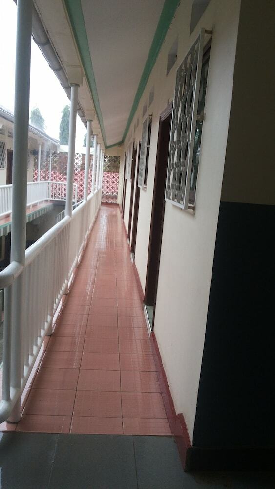 Leosim Hotel Nebbi