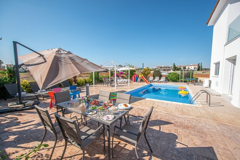 Marina Vibes 4 Bedroom Villa