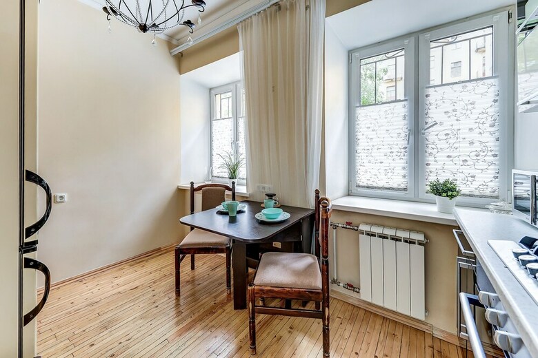 Home4day 2 Bedroom Apartment On Marata Street