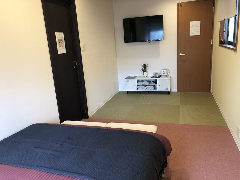 Hostal Youme Stay Inn - Hostel