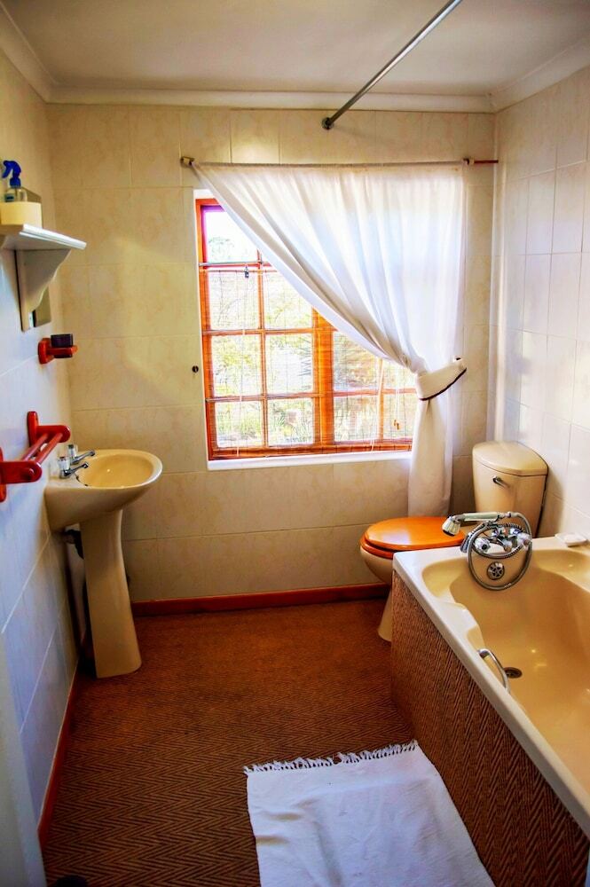 Hotel Deo Gratia Guest House