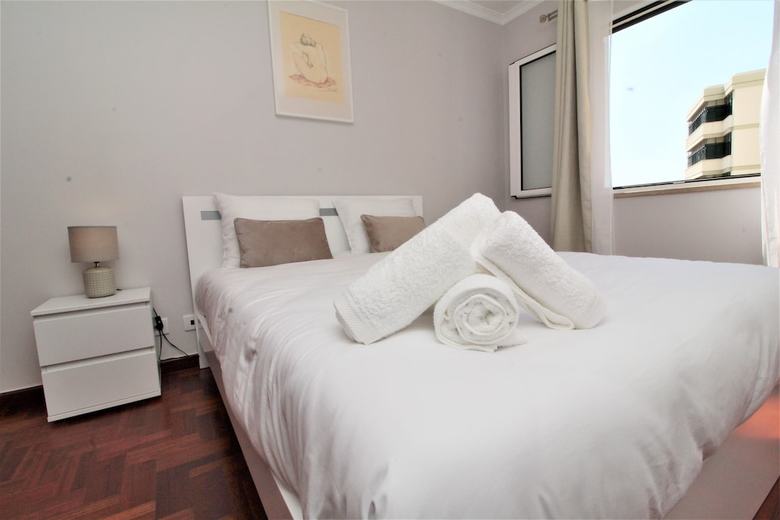 Grey Apartment In City Center With Sea View