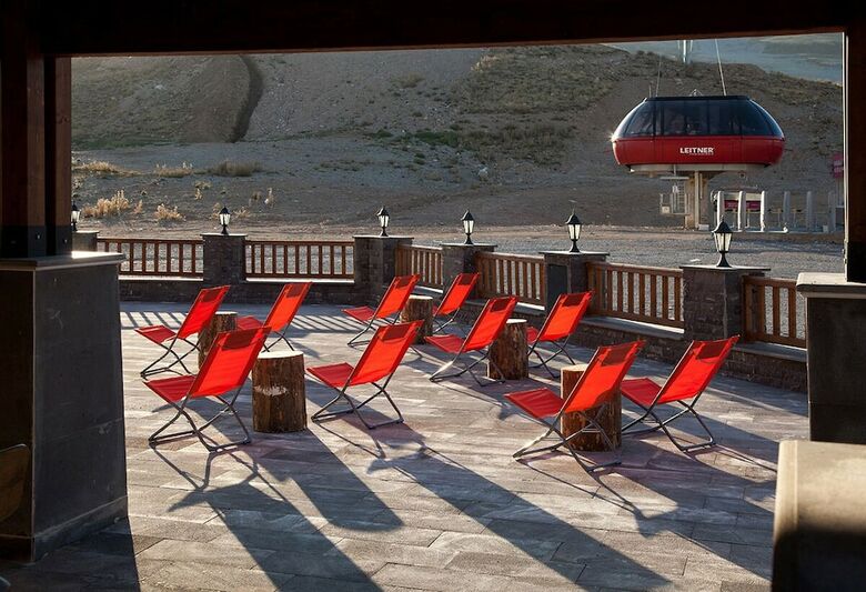 Magna Pivot Hotel - Boutique Class