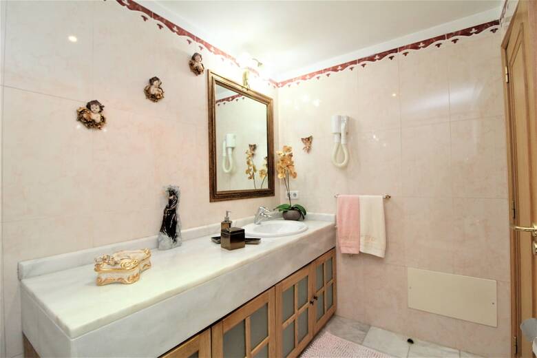 Lido Apartment Excellant Location