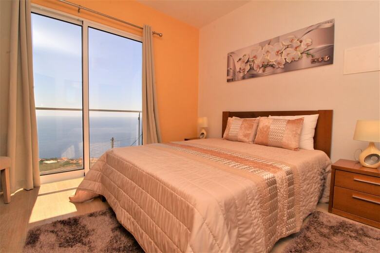 Caracas One Bedroom Apartment Sea View