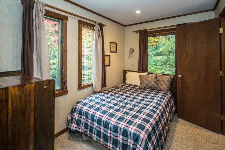 Cabana Hemlock Ridge 1d