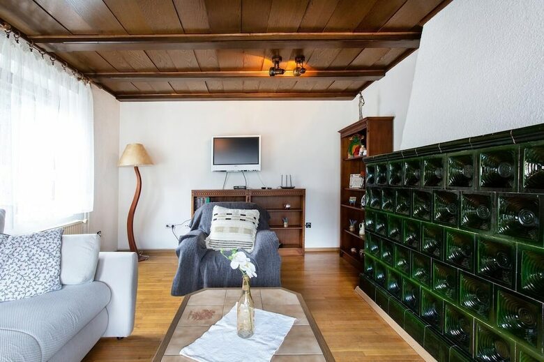 Castle Way Apartments Tamy