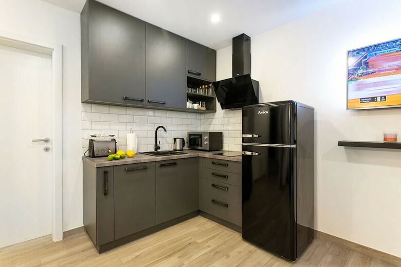 Castle Way Apartments Tamy