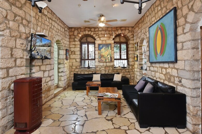 Cabana Galilee Magic Mansion