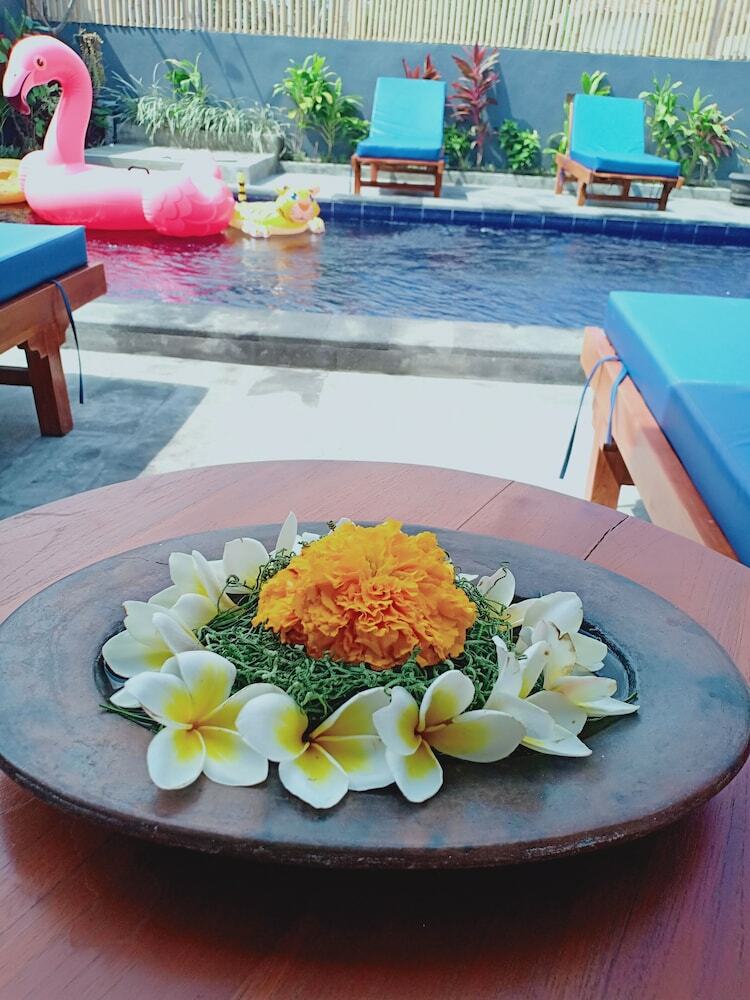 Hotel The Lonceng Canggu
