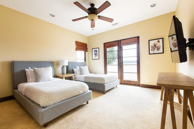 Paula By Avantstay | Beachside Spanish Villa - Rooftop Deck W/ Views