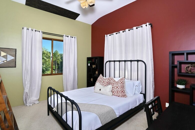 Owl's Nest By Avantstay | Sleeps 22! Infinity Pool W/ Views