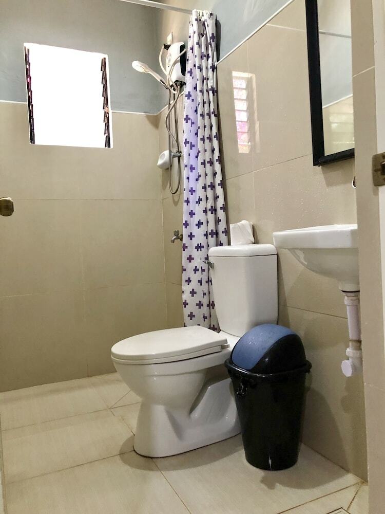 Hostal Lionfish Backpackers Malapascua - Adults Only
