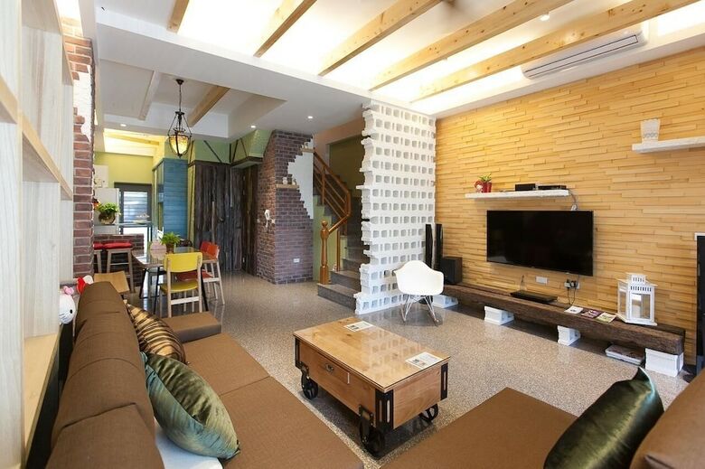 Hotel Labelle's House B&B