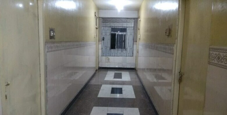 Iroomz Hotel Sundar