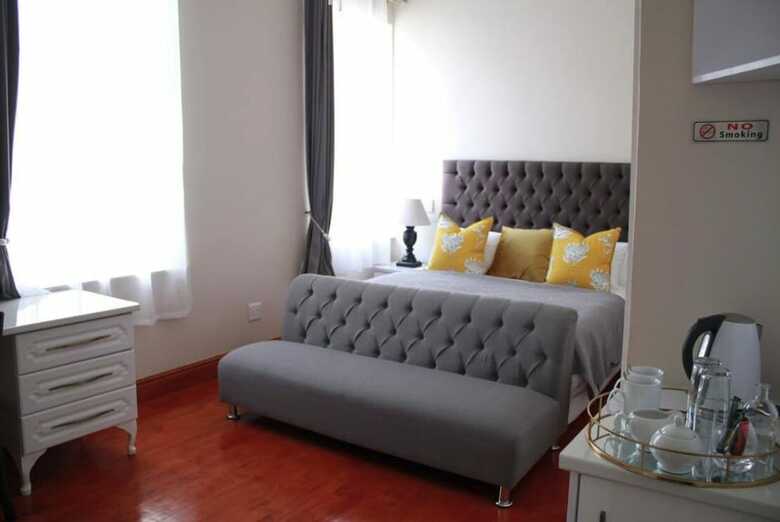 Willets Hotel