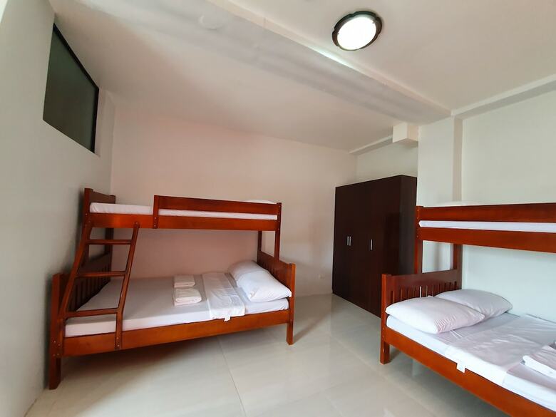 Hotel Lufian Dormitel