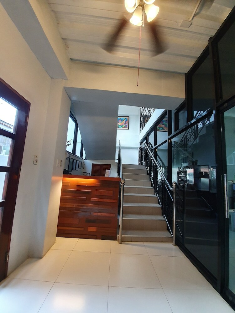 Hotel Lufian Dormitel