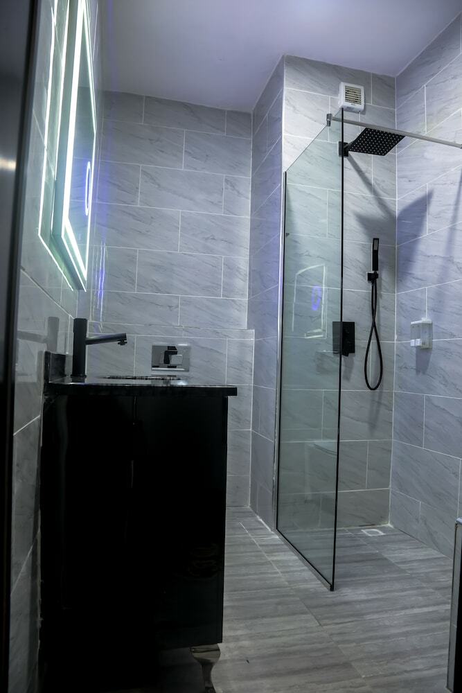 Bon Hotel Ikeja Residence