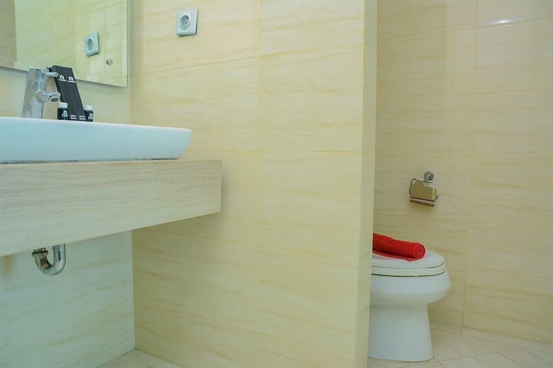 Big And Cozy 2br Ancol Mansion Apartment