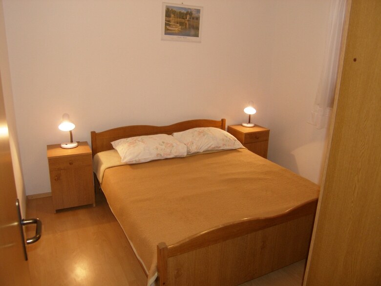 Lorena Apartments