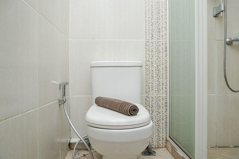 Spacious And Fully Furnished 2br Cosmo Mansion Apartment