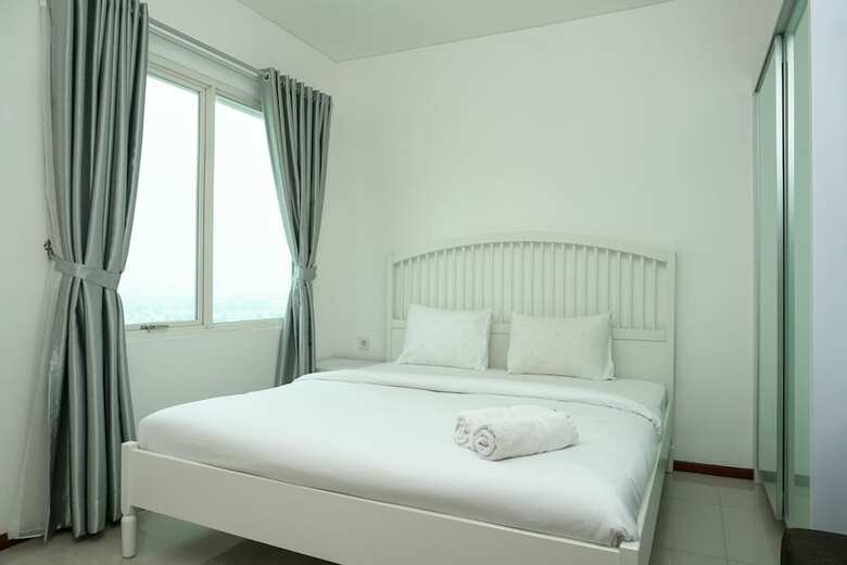 Nice 1br Apartment At Thamrin Residence
