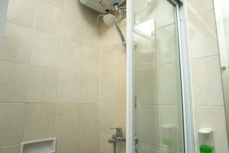 Nice 1br Apartment At Thamrin Residence