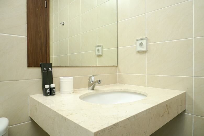 Luxurious 3br Near Shopping Mall At St. Moritz Apartment